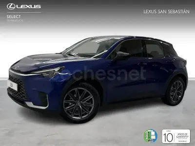 Usado Lexus LBX 136 CV (100 kW) 2026 Azul SUV