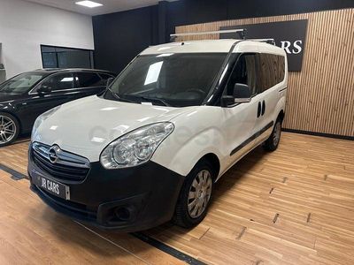 Blanco Usado 2012 Opel Combo Enjoy Monovolumen | 5990 €
