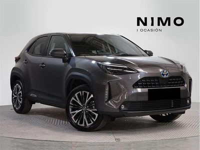 Usado Toyota Yaris Hybrid Style 116 CV (85 kW) 2021 Gris ágata