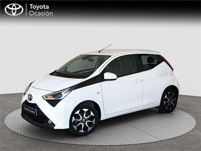 Usado Toyota Aygo X-play 72 CV (52 kW) 2021 Utilitario