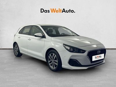Usado Hyundai i30 120 CV (88 kW) 2021 Blanco