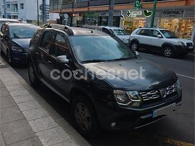 Usado Dacia Duster Lauréate 125 CV (91 kW) 2016 Negro SUV