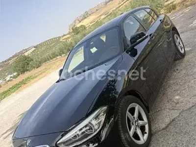 Usado BMW 116 116 CV (85 kW) 2016 Negro Utilitario