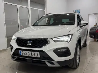 Usado Seat Ateca Style 116 CV (85 kW) 2021 Blanco SUV