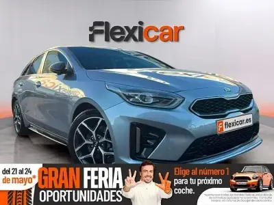 Usado Kia ProCeed GT-Line 136 CV (100 kW) 2020 Gris Familiar