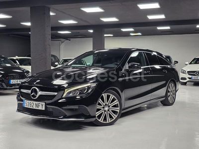 Negro Usado 2017 Mercedes CLA200 Shooting Brake Familiar | 16.500 € (Precio justo)