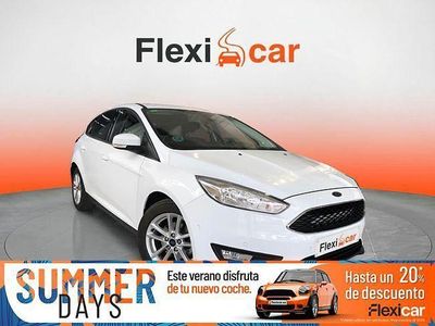 Usado Ford Focus Trend+ 125 CV (91 kW) 2017 Blanco Berlina