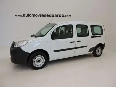 Usado Renault Kangoo 95 CV (69 kW) 2021 Blanco Monovolumen