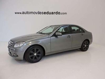 Usado Mercedes C180 156 CV (114 kW) 2010 Gris Berlina