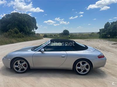 Usado Porsche 911 Carrera Cabriolet 300 CV (220 kW) 2001 Gris / plata Descapotable