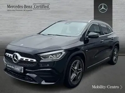 Usado Mercedes GLA200 AMG line 150 CV (110 kW) 2021 SUV