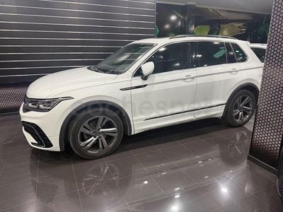 Usado VW Tiguan R-line 150 CV (110 kW) 2022 Blanco SUV