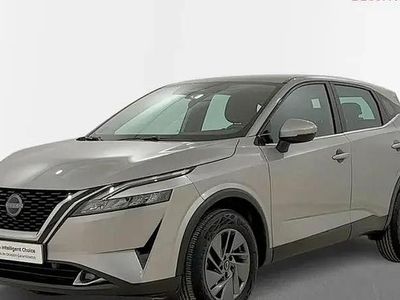 Usado Nissan Qashqai Acenta 158 CV (116 kW) 2024 Plata diamante SUV