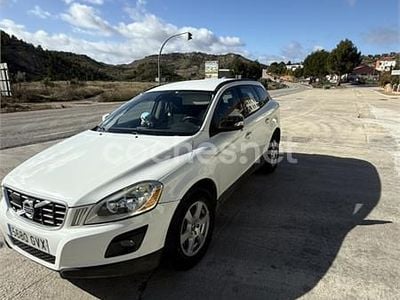 Blanco Usado 2010 Volvo XC60 Kinetic SUV | 6200 € (Super precio)