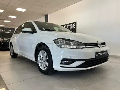 Usado VW Golf VII Edition 115 CV (84 kW) 2021 Blanco Utilitario