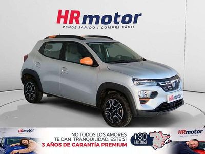 Usado Dacia Spring Comfort Plus 33 kW (45 CV) 2022 Gris Utilitario