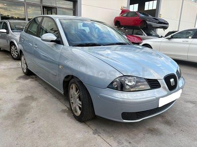 Usado Seat Ibiza FR 130 CV (95 kW) 2005 Azul Utilitario