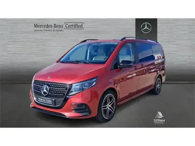 Usado Mercedes V300 Avantgarde 237 CV (174 kW) 2024 Rojo Monovolumen