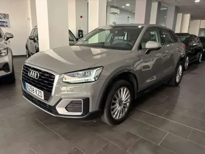 Usado Audi Q2 Advanced 116 CV (85 kW) 2019 Gris SUV