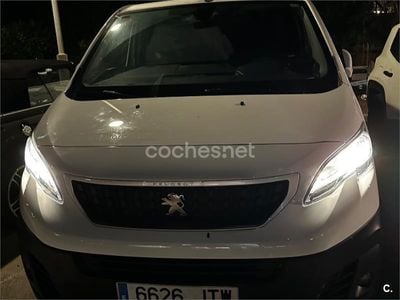 Peugeot Traveller