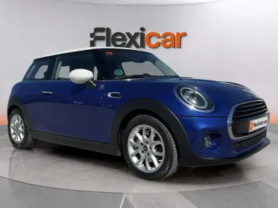 Usado Mini Cooper 136 CV (100 kW) 2021 Azul Utilitario