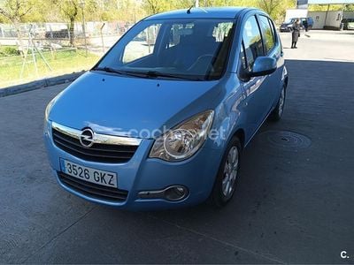 Usado Opel Agila Enjoy 75 HP (55 kW) 2009 Azul Citadino