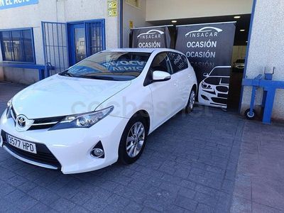 Brugt Toyota Auris Active 132 HK (97 kW) 2013 Hvid Sedan