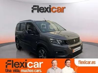 Usado Peugeot Rifter Allure 101 CV (74 kW) 2023 Gris Monovolumen