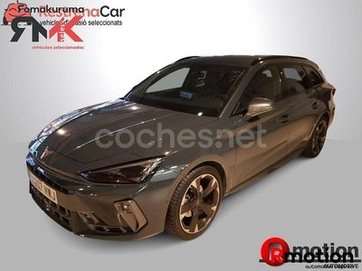 Gris / plata Usado 2024 Cupra Leon Familiar | 32.900 € (Caro)