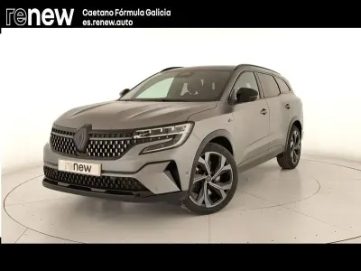 Usado Renault Espace Techno Esprit Alpine 200 CV (147 kW) 2023 Gris Familiar
