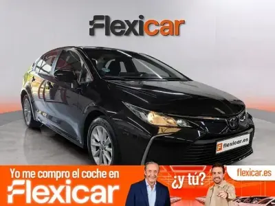Usado Toyota Corolla 125 CV (91 kW) 2023 Negro Berlina