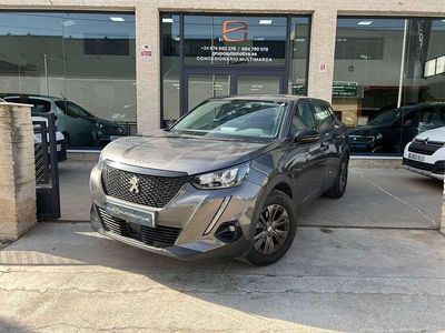Usado Peugeot 2008 Active 109 CV (80 kW) 2022 Gris SUV