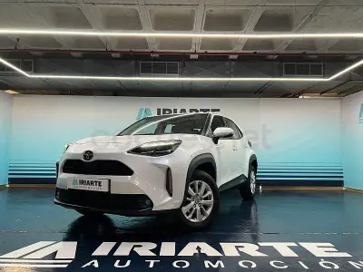 Usado Toyota Yaris 125 CV (91 kW) 2024 Blanco Utilitario