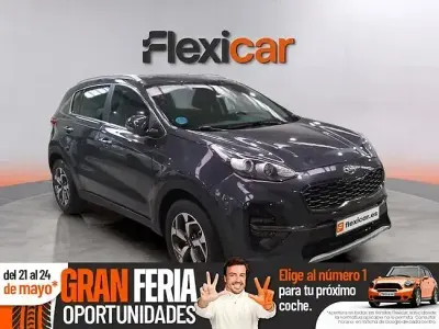Usado Kia Sportage 115 CV (84 kW) 2021 Gris SUV