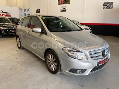 Mercedes B180
