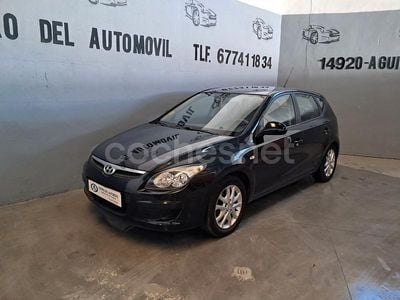 Negro Usado 2010 Hyundai i30 Comfort Berlina | 6900 € (Un poco caro)
