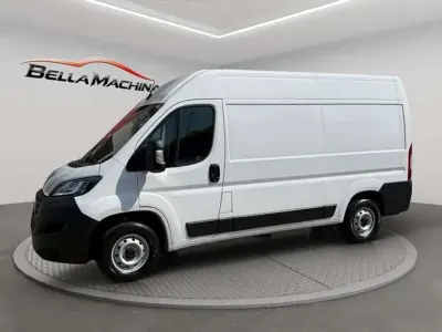 Usado Fiat Ducato 140 CV (102 kW) 2023 Blanco Van