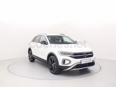 Usado VW T-Roc 115 CV (84 kW) 2025 Blanco SUV