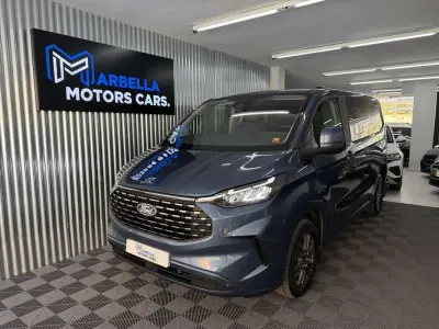 Usado Ford Tourneo Custom Titanium 150 CV (110 kW) 2024 Azul Van