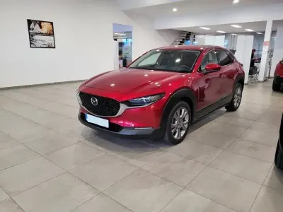 Usado Mazda CX-30 122 HP (89 kW) 2022 Vermelho SUV