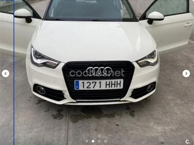 Blanco Usado 2011 Audi A1 Ambition Utilitario | 7500 € (Caro)