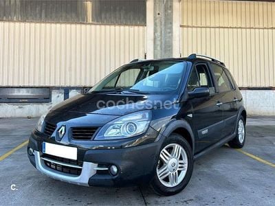 Usado Renault Scénic II 130 CV (95 kW) 2008 Negro Monovolumen