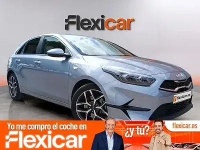 Usado Kia Ceed 100 CV (73 kW) 2025 Gris Utilitario