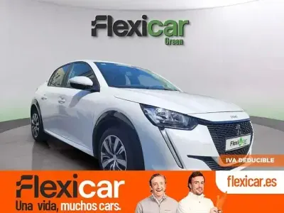 Usado Peugeot e-208 Active 100 kW (136 CV) 2022 Blanco Utilitario