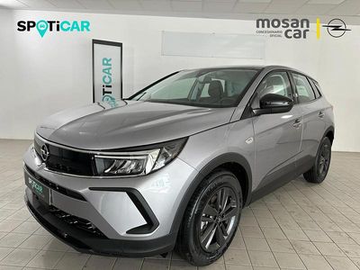 Käytetty Opel Grandland X Business Edition 131 HP (96 kW) 2022 Harmaa Katumaasturi