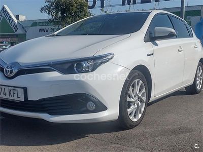 Toyota Auris Hybrid