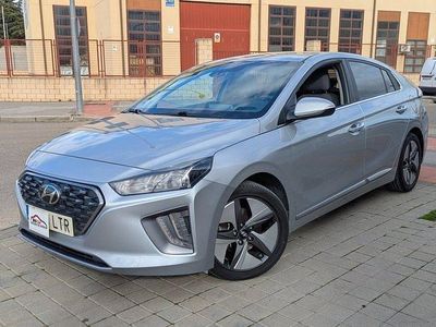 Usado Hyundai Ioniq 141 CV (103 kW) 2021 Gris plata Utilitario