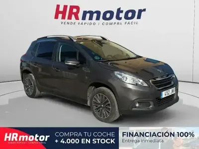 Usado Peugeot 2008 Active 82 CV (60 kW) 2016 Gris SUV