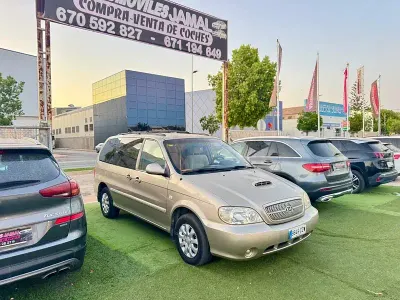 Usado Kia Carnival