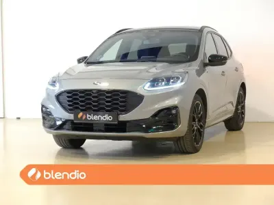 Usado Ford Kuga ST-Line X 150 CV (110 kW) 2023 Gris SUV